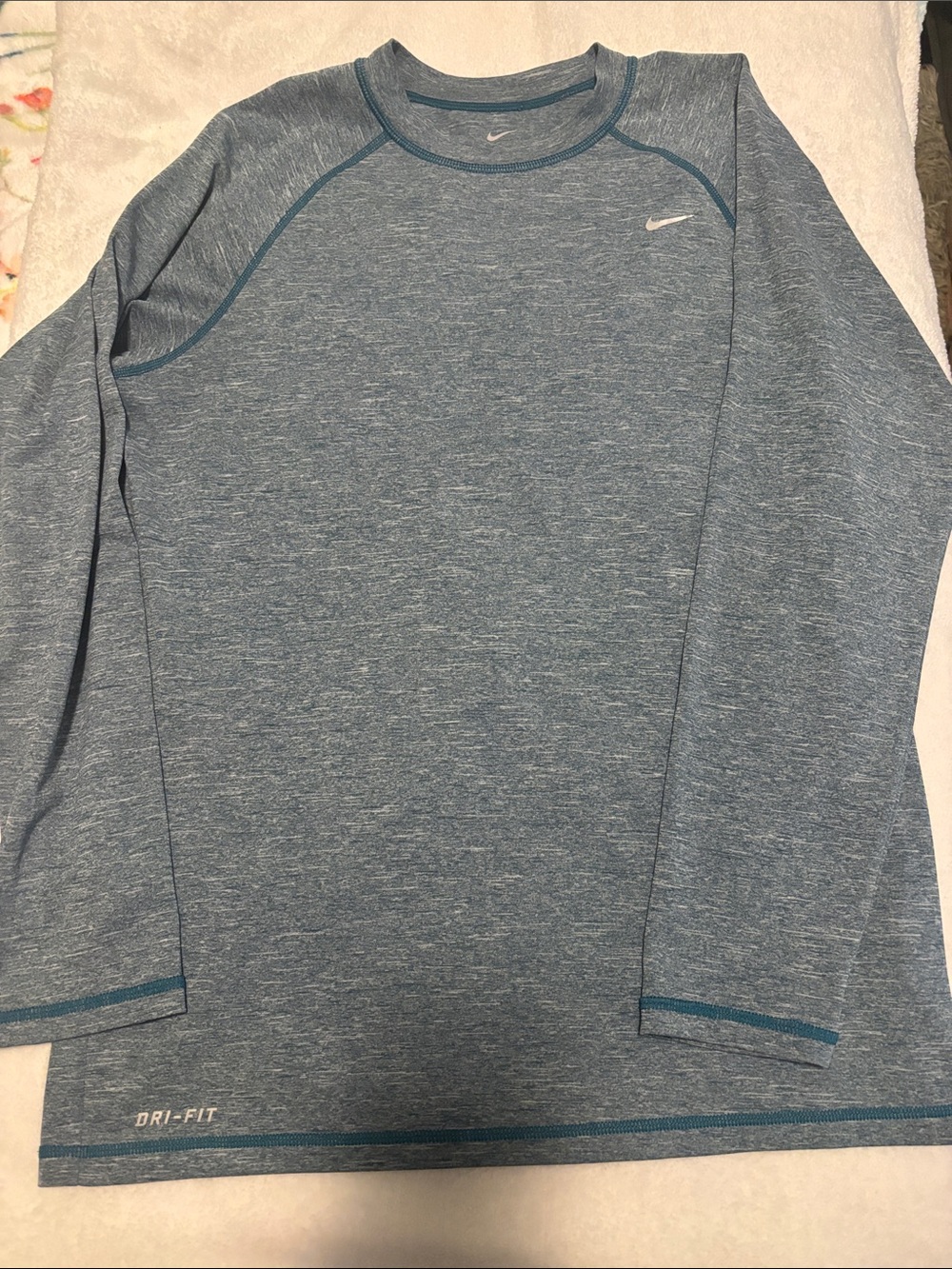 Nike Heathered Teal Long Sleeve Dri-FIT Top